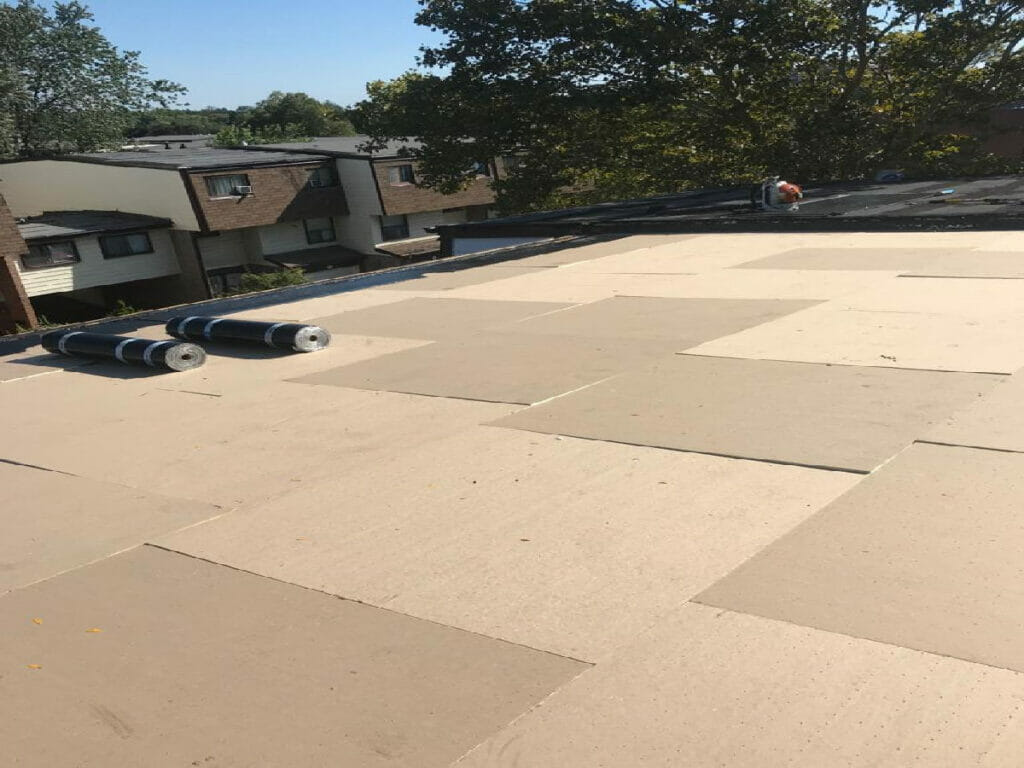 Leaky Flat roof replaced by Desa